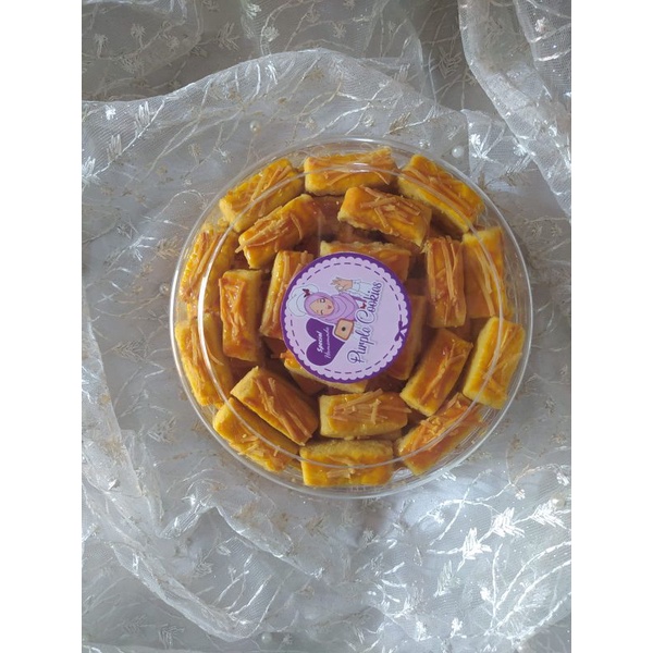 

KUE KERING KASTENGEL KUE LEBARAN HOMEMADE 250gr