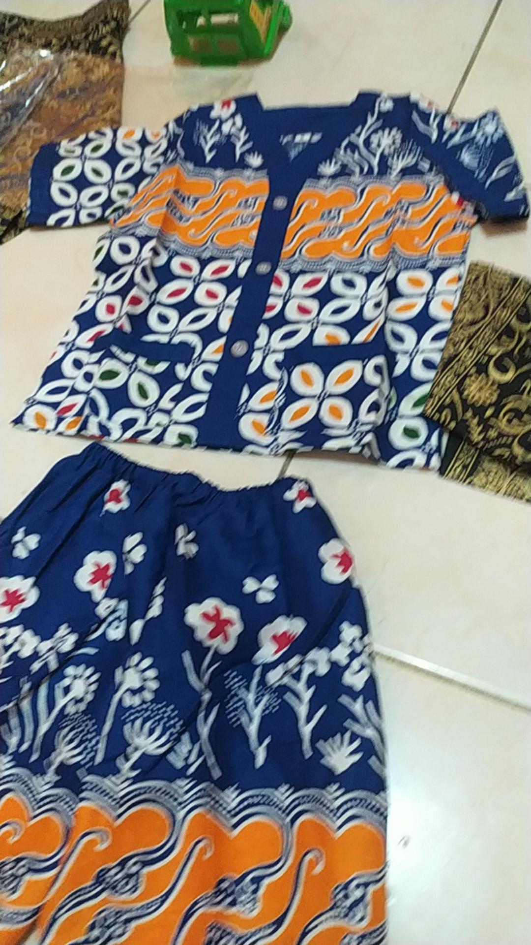 Set Baju Tidur Batik Anak Motif Cerah Untuk Usia 1-5 Tahun Laki-laki Dan Perempuan.