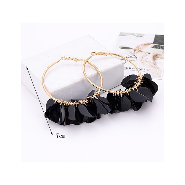 LRC Anting Hoop  Fashion Gold Color Round Shape Decorated Pure Color