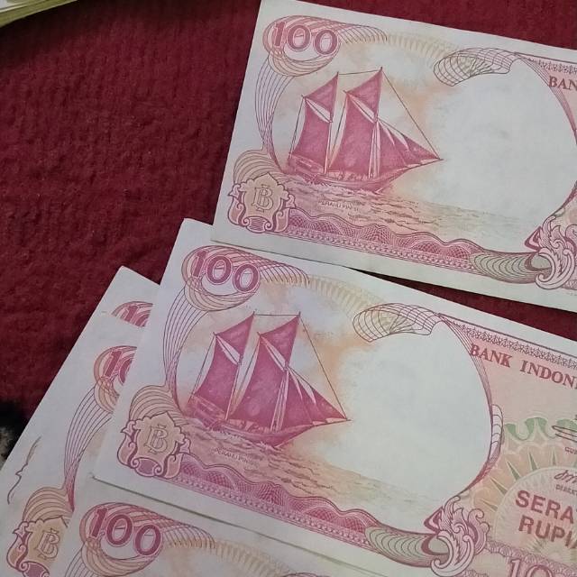 Uang kuno 100 rupiah thn 1992