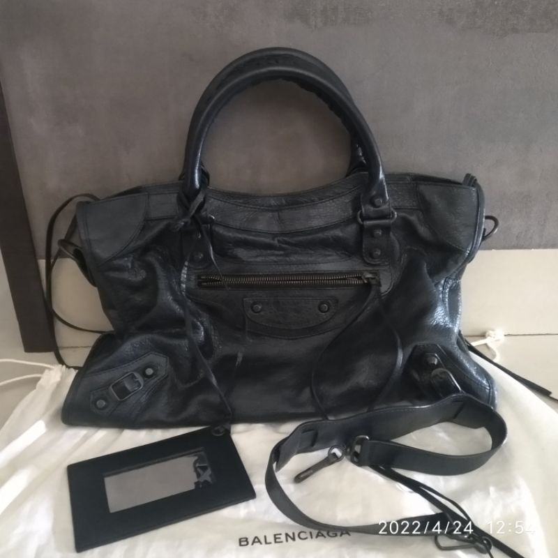 tas balenciaga par time hitam preloved