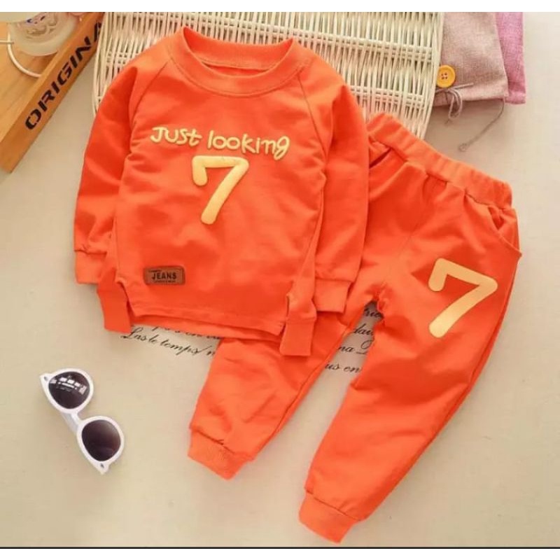 Setelan sweater anak motif just looking 1-5thn/baju anak laki laki baju anak perempuan pakaian anak laki laki pakaian anak perempuan /jaket anak /atasan anak termurah /terlaris bisa pilih warna