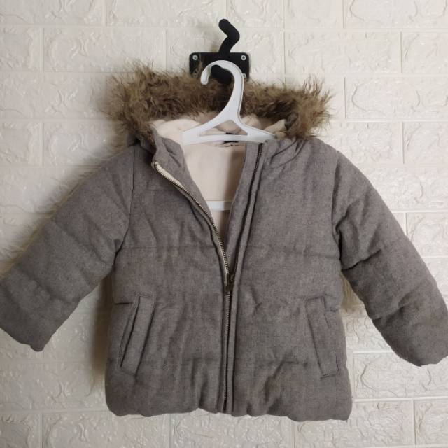 Preloved Winter Coat anak baby Gap Ori (pakai 1x) Winter Jacket unisex grey with hoodie