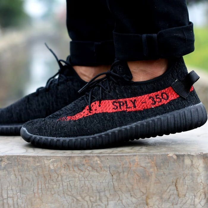 sepatu yeezy 350