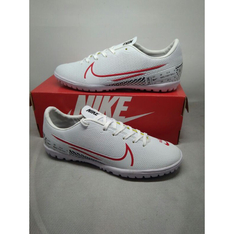 

NikeMercurial