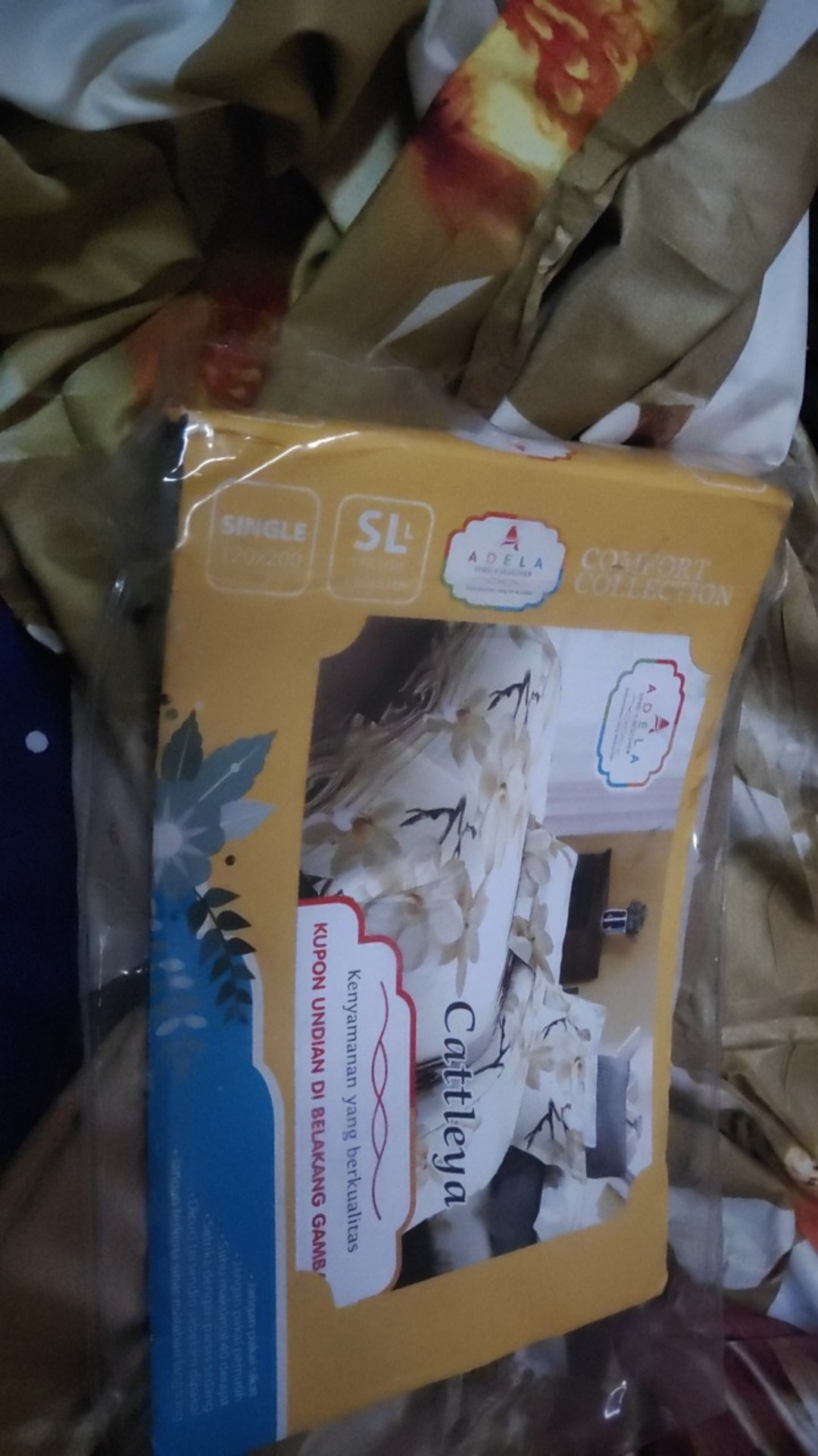 Rc Termurrah Bahan Dispers Tidak Luntur Sprei Adela 120×200 Cm