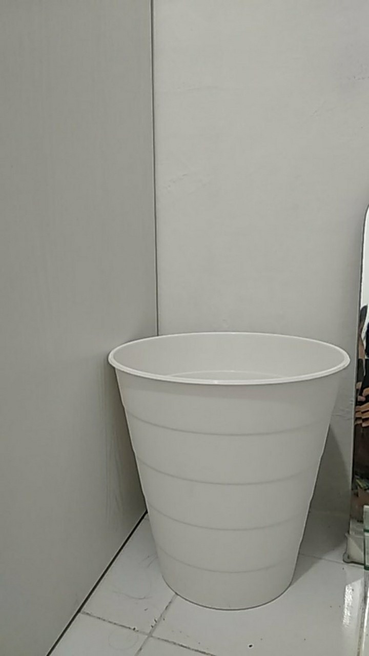 Tempat/tong Sampah Atau Bak Sampah Berwarna Putih, Bisa Untuk Pot Bunga 10l Fn1550