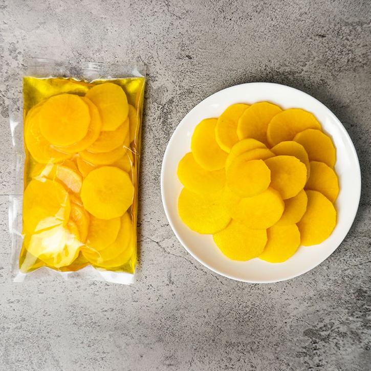 

Terbaik TAKWANG ACAR LOBAK KUNING KOREA & HALAL 300 GRAM - DANMUJI KOREAN YELLOW PICKLED RADISH .,
