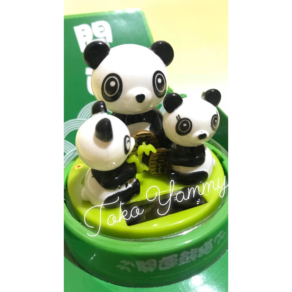 Pajangan Dashboard Mobil Panda Family - hiasan mobil