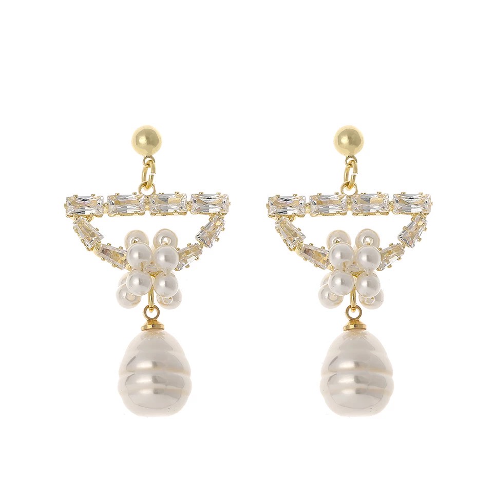 LIZBETH - 18k Gold Plated Pearls Earring