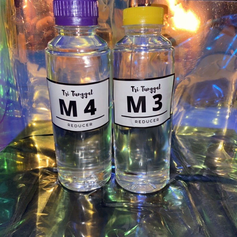 

Reduser M3 / M4 / Terpin Sablon 250ml Thinner Tiner Reducer Thiner Pengencer Pencair Minyak Air Cair Cairan Liquid Cat Paint Painting Pembersih Prakarya Kerajinan Craft Crafting Art Seni Kesenian Kertakes Alat Peralatan Perlengkapan Home Stuff Tools