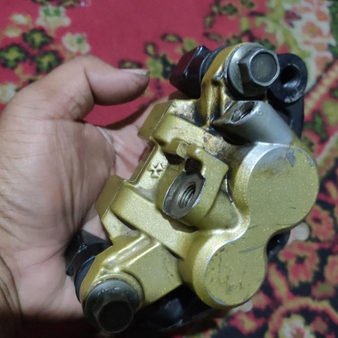 KALIPER REM DEPAN NOUVO RX KING SCORPIO F1ZR POSWAN ORIGINAL YAMAHA