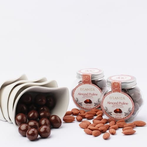 

4eh D'Lanier Chocolate Almond Praline With Milk Chocolate (100Gr) 60Jhh