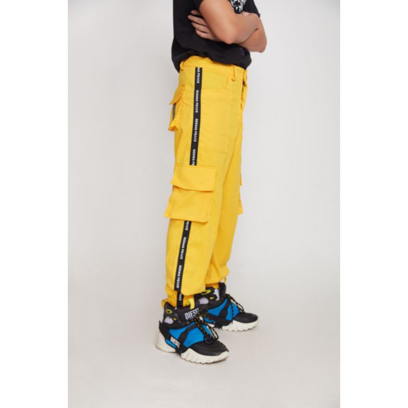 Geso x Seeing Peace - Jaket Celana Cargo Jogger Pria Wanita Kuning