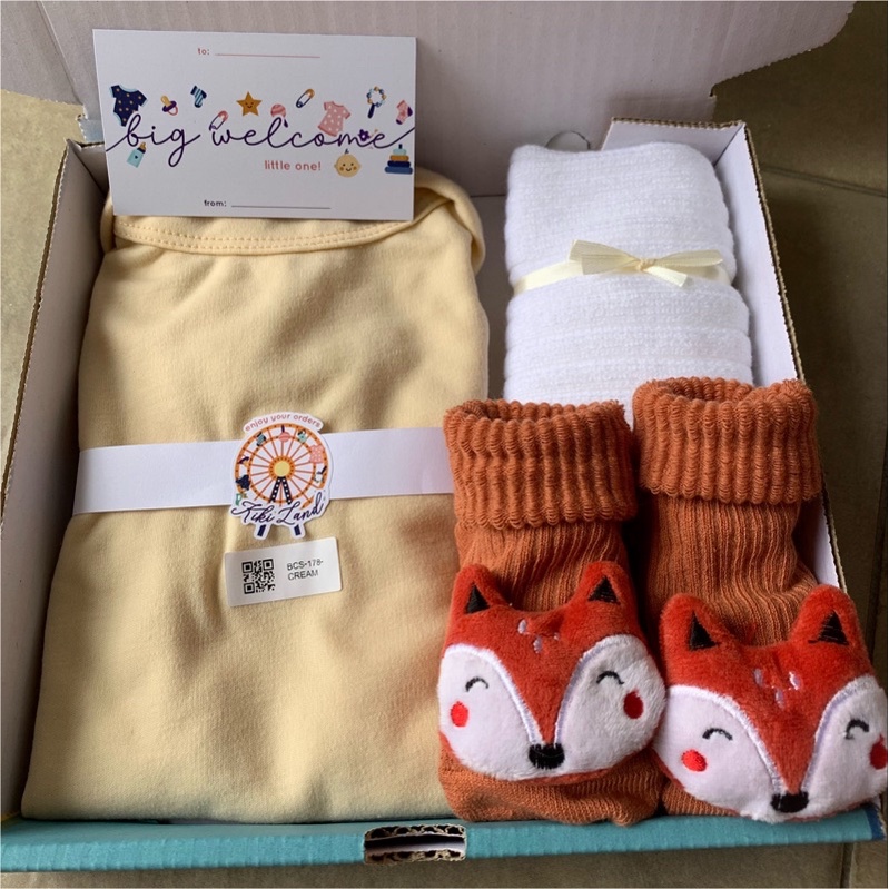 TERMURAH!Hampers parsel kado lahiran PREMIUM IMPORT murah newborn baby gift set baby gift box set pakaian bayi parsel kado lahiran perempun laki laki hadiah kelahiran bayi terlaris baju bayi murah kaos kaki bayi 3D import parsel lahiran bayi lengkap-2