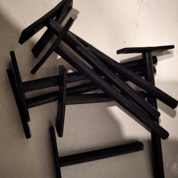 bracket braket besi penyangga ambalan rak dinding melayang