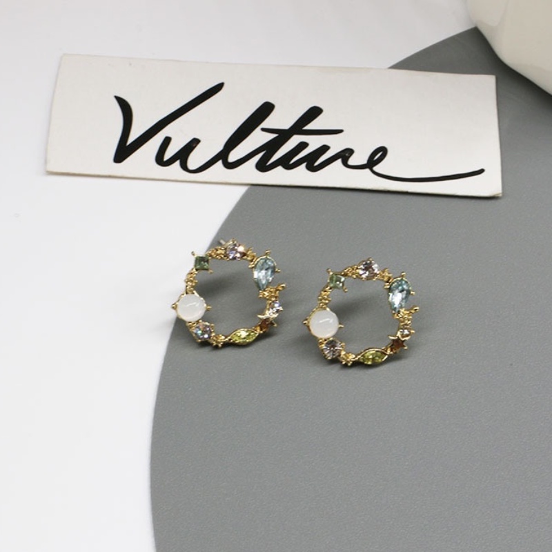 Korean Ladies Elegant Rhinestone Wreath Golden Hoop Earrings / Asymmetric Vintage Fashion Round Alloy Diamond Ear Studs