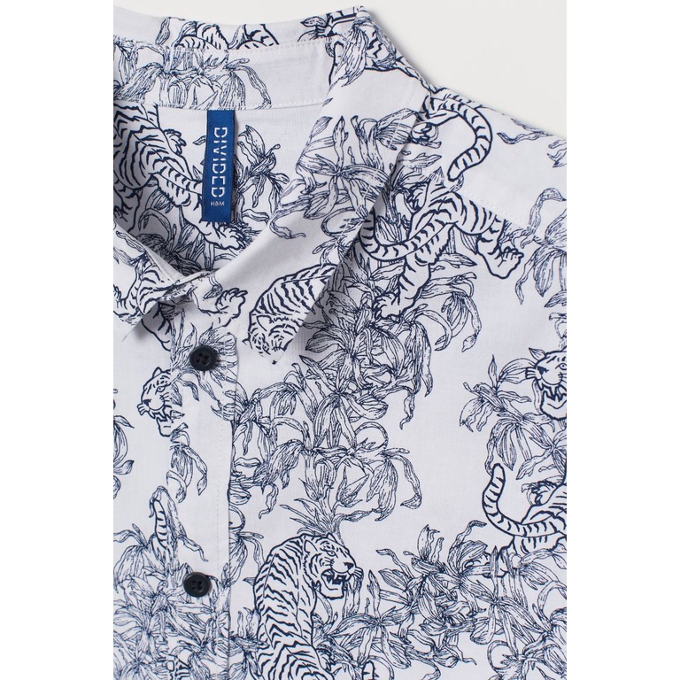 H&amp;M Kemeja White Tiger 100% Katun Patterned Cotton Shirt Original Divided HnM