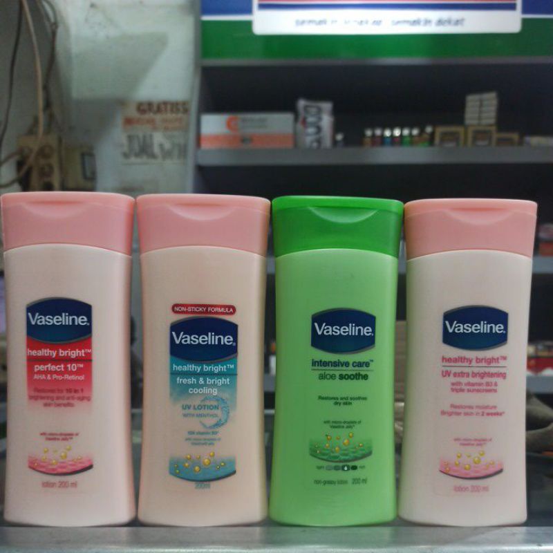 HANDBODY VASELINE / BODY LOTION VASELINE UV LIGHTENING 20ML