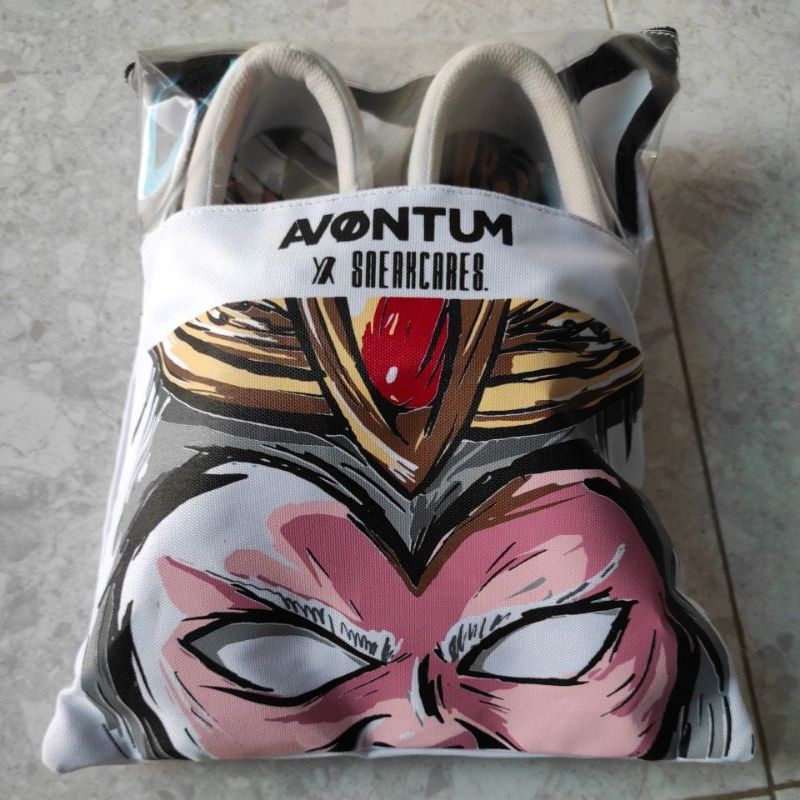 Sepatu AVONTUM X Sneakcares ( Hanoman )