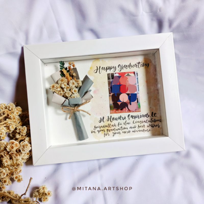 Dried flower in frame 3D/ custom mahar/hadiah bingkai /bingkai akrilik