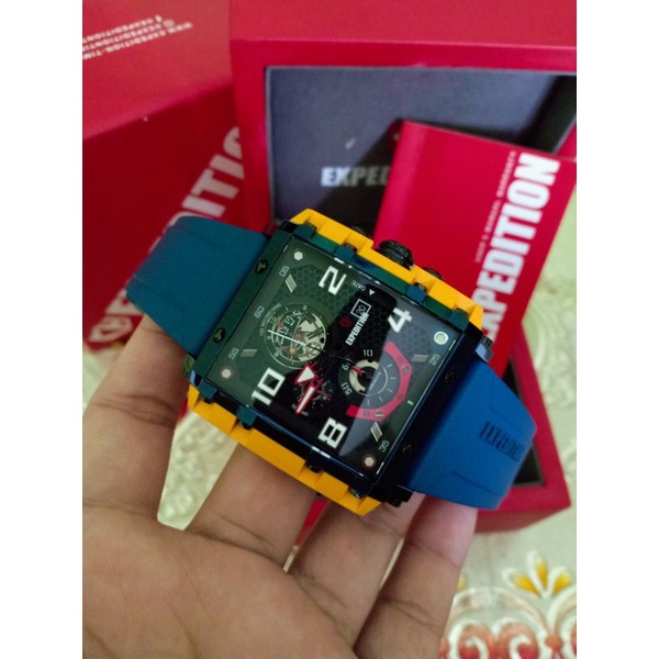 Expedition E6757 Navy yellow second HARGA NETT