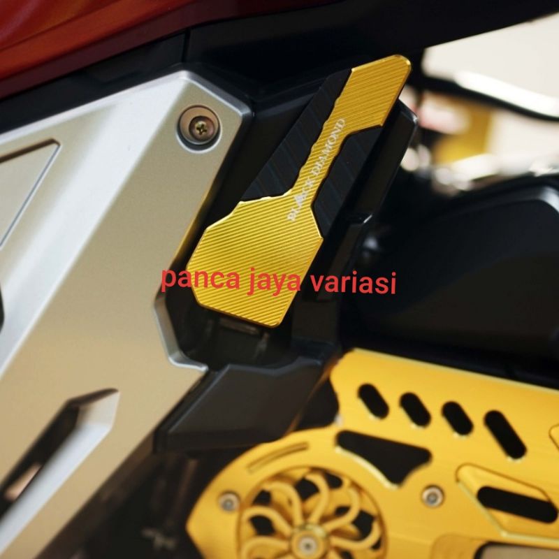 Footstep Honda Adv Black Diamond Pijakan Kaki Belakang BlackDiamond Honda Adv 160 Adv150 Variasi Adv Cnc