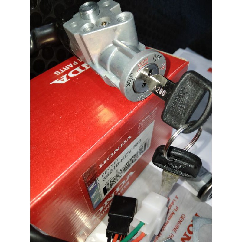 Kunci Kontak set plus buka jok Supra,Supra x lama,Supra fit lama (KEV) Asli-2