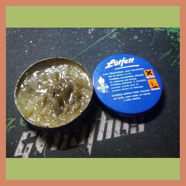 

LOTFET KALENG 50GR