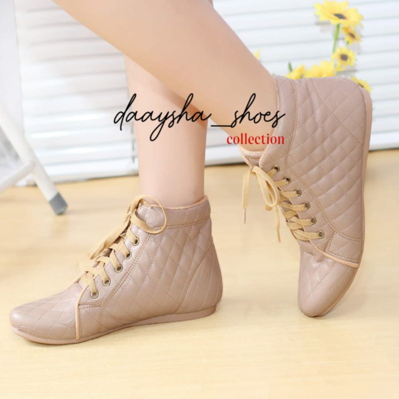 Boots flat wanita brd 01