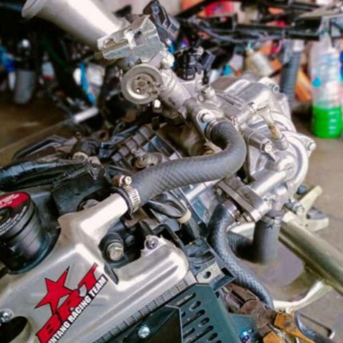 Thermostat termostat Radiator VARIO 125 150 PCX ADV bypass custom T6