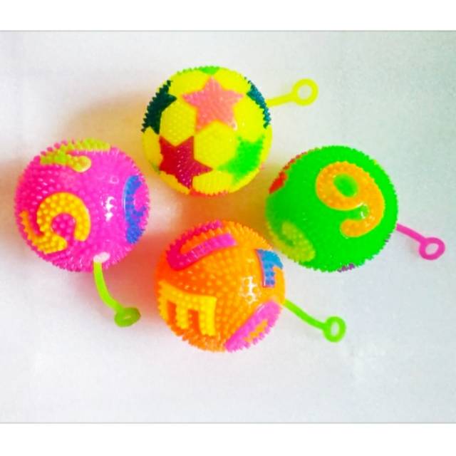 Mainan Kucing Bola Nyala