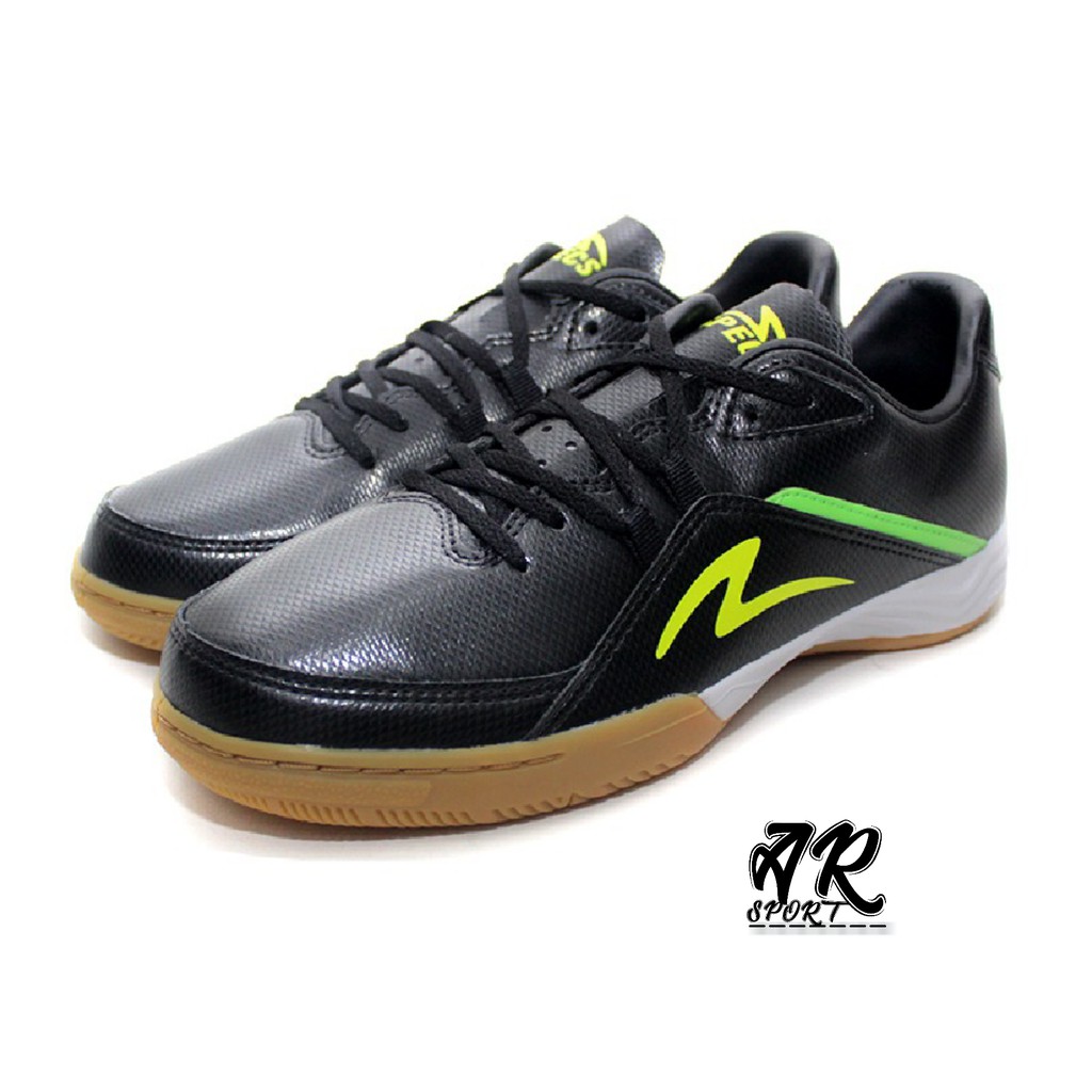 SEPATU FUTSAL SPECS METASALA MAGNUM BLACK SAFETY YELLOW GREEN GECKO