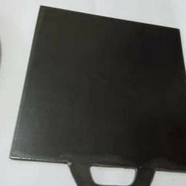 Wajan plat baja persegi ukuran 30 cm tebal