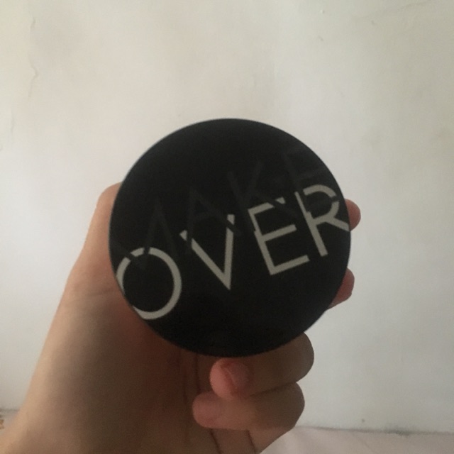 bedak tabur make over