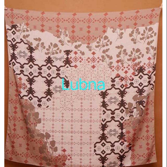 Semanggi Scarf in Lubna by Restu Anggraini