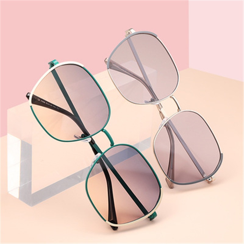 Korean Fashion Oversized Sunglasses Women Eyewear Uv400