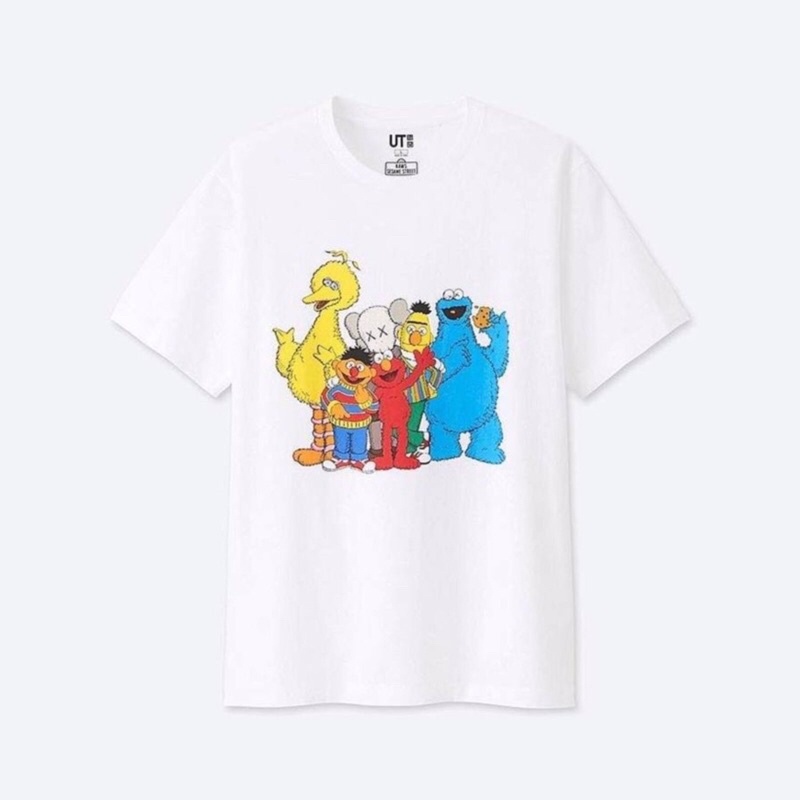 Uniqlo - Kaws x sesame edition tee