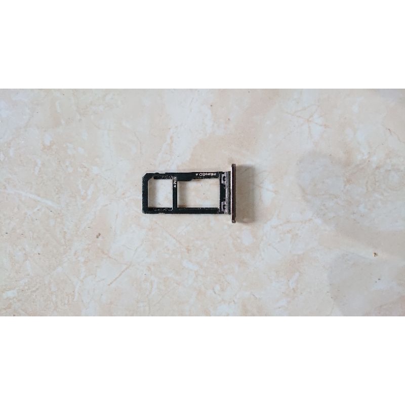 sim tray sharp shv39