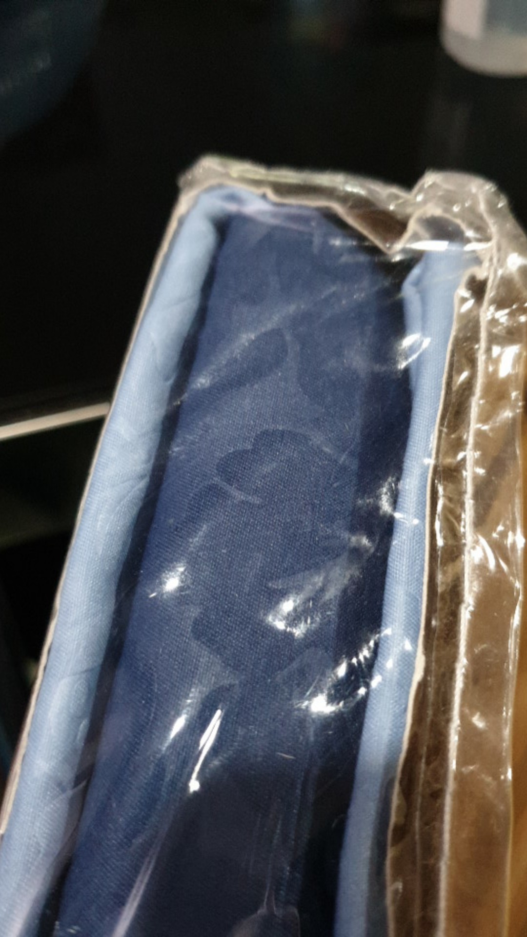 Ss Sprei Vallery Quincy 180 T-30 Mix Motif 180x200 Tinggi 30 King Size No 1 Part B Combinasi