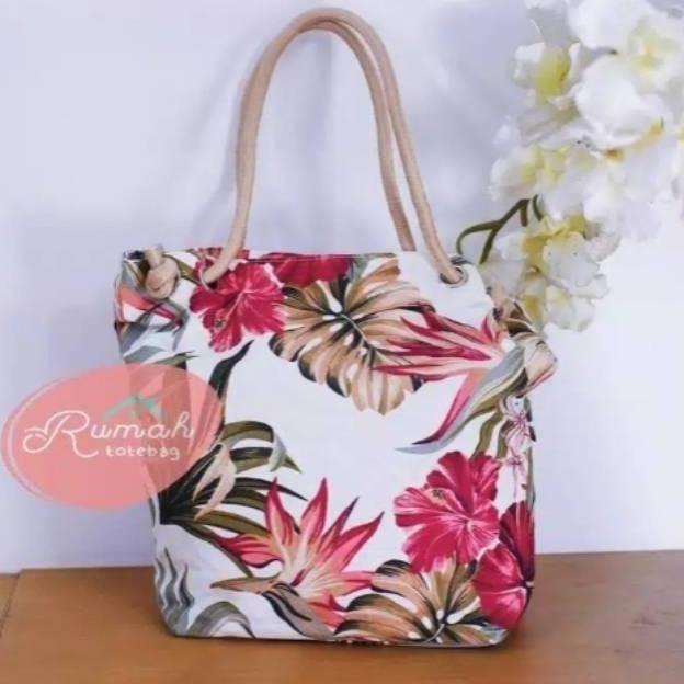 

(COD)EQ_Tote bag kanvas tali sumbu motif bunga mekar