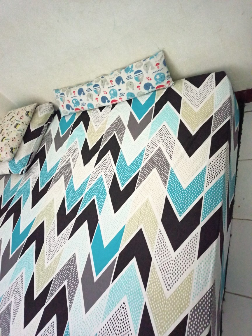 Sprei Double 160x200 And 140x200 Bahan Katun Star Cvc Lokal  Bisa Custom Ukuran  Kotak Pesan