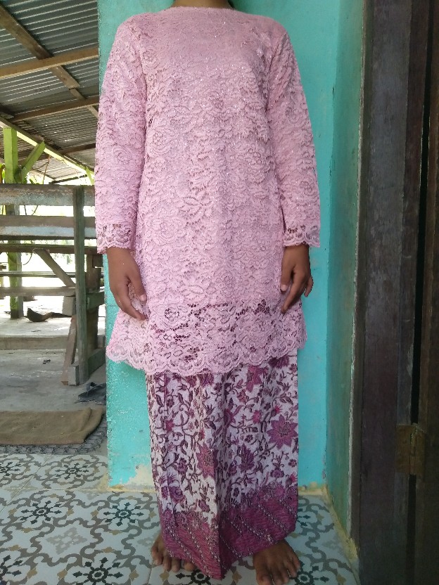 Stelan Kebaya Brukat Tunik Kurung Lian Kombi Rok Span Batik Anak