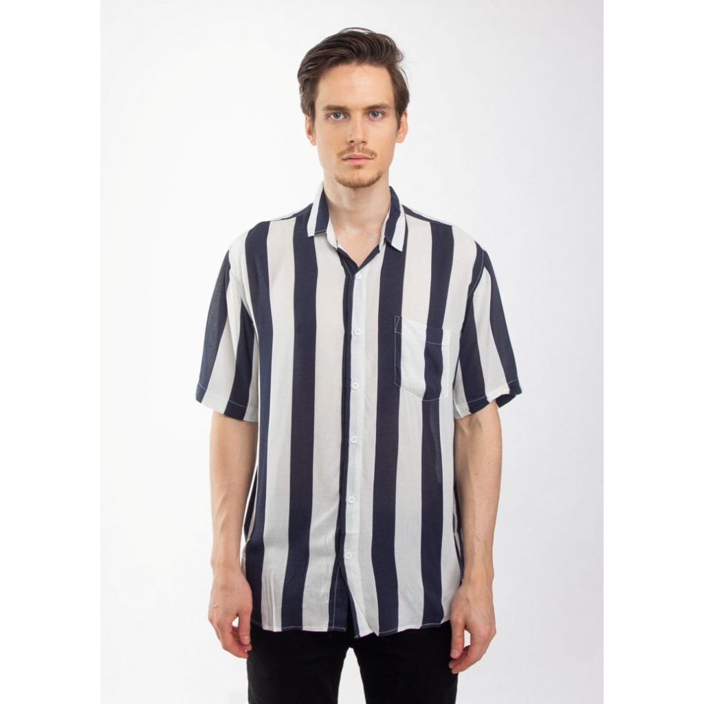 

Erigo Salur Shirt Kaneki White