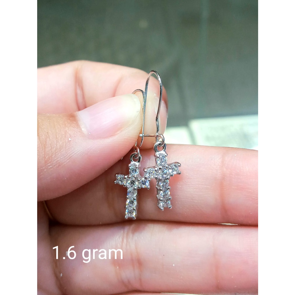 Anting Kait Gantung Emas Putih Cross Salib Kadar 75% 1.6 Gram (AH47)