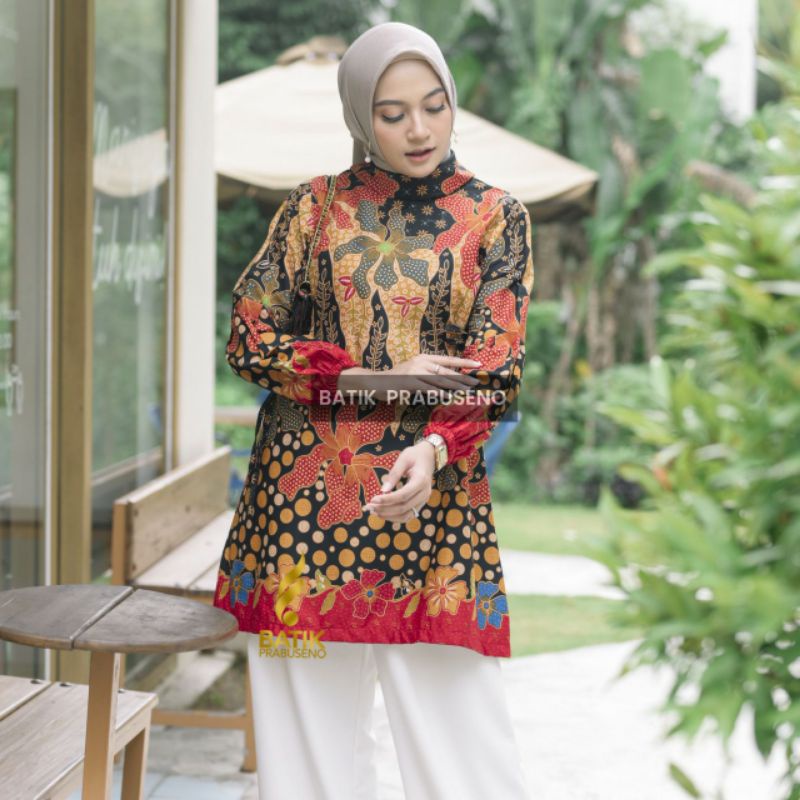Regina Tunik Batik Prabuseno Baju Atasan Wanita Blouse Kerja Kantor Modern Elegan Original Resleting Belakang Katun Lengan Panjang Pakaian Formal Resmi Seragam Kantoran PNS Guru Terbaru 2022