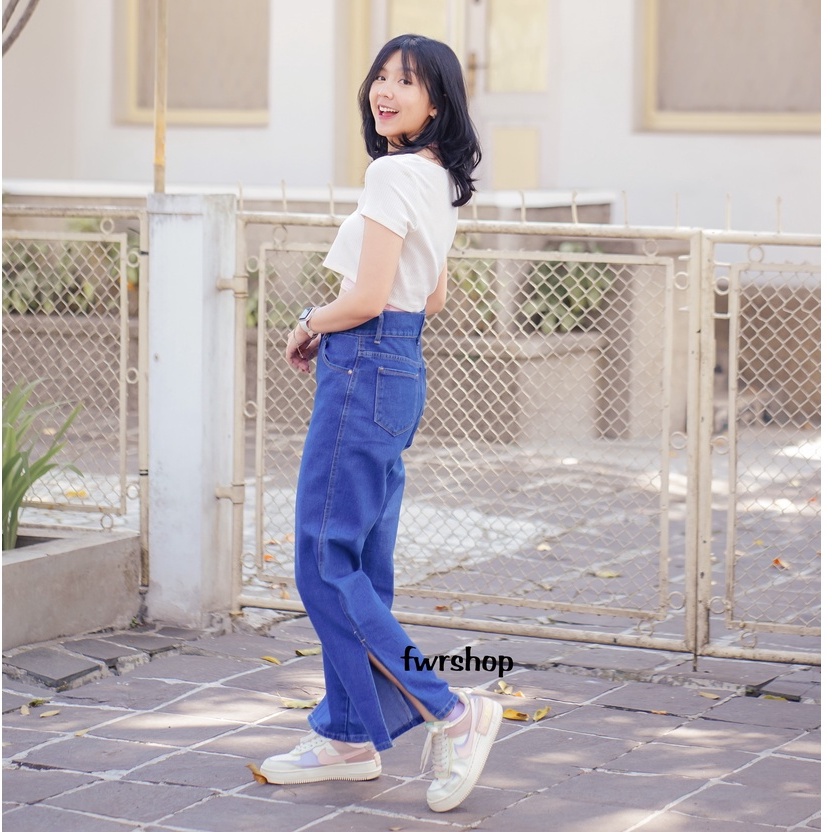 FWR - HIGHWAIST LOOSE SLIT JEANS BELAH SAMPING ELICA