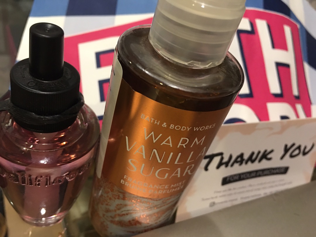 Bath & Body Works Wallflower Dan Plug (pengharum Ruangan)