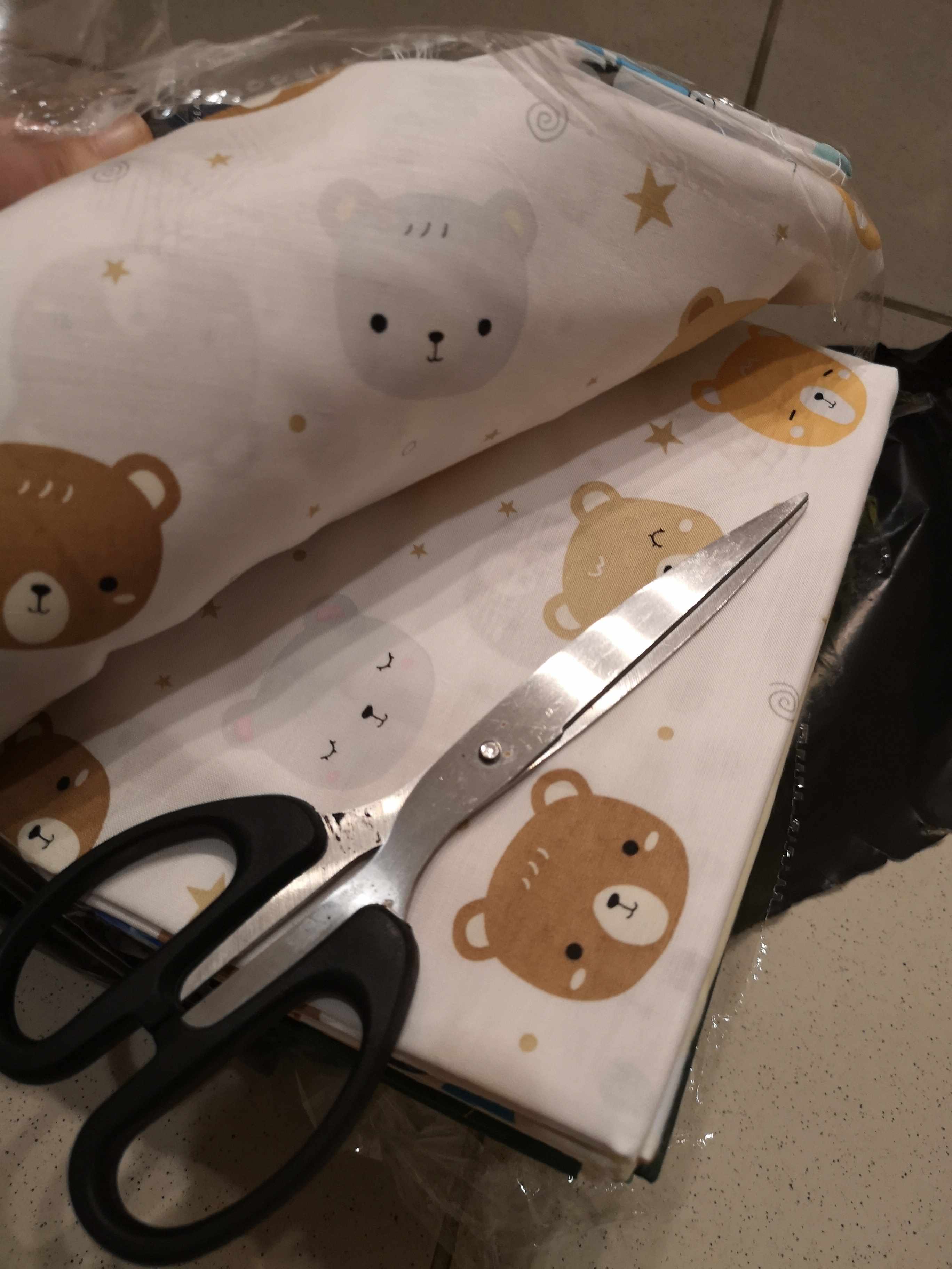 Bear Smile - Kain Sprei Katun Lokal Meteran