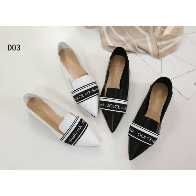 Sepatu Flat Dolce Gabbana Lyra D03